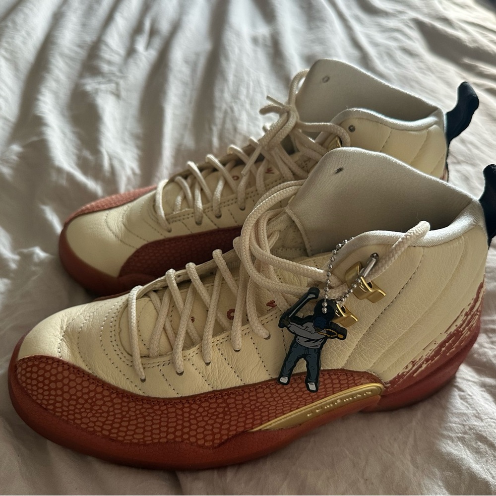 Jordan 12 east side golf boys sneakers like new size 6.5